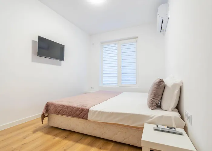 Villa Geranium Holliday Obrochishte