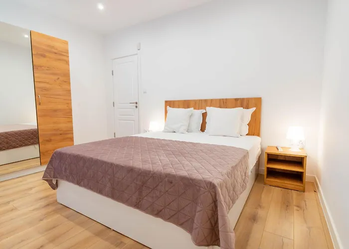 Geranium Holliday Villa